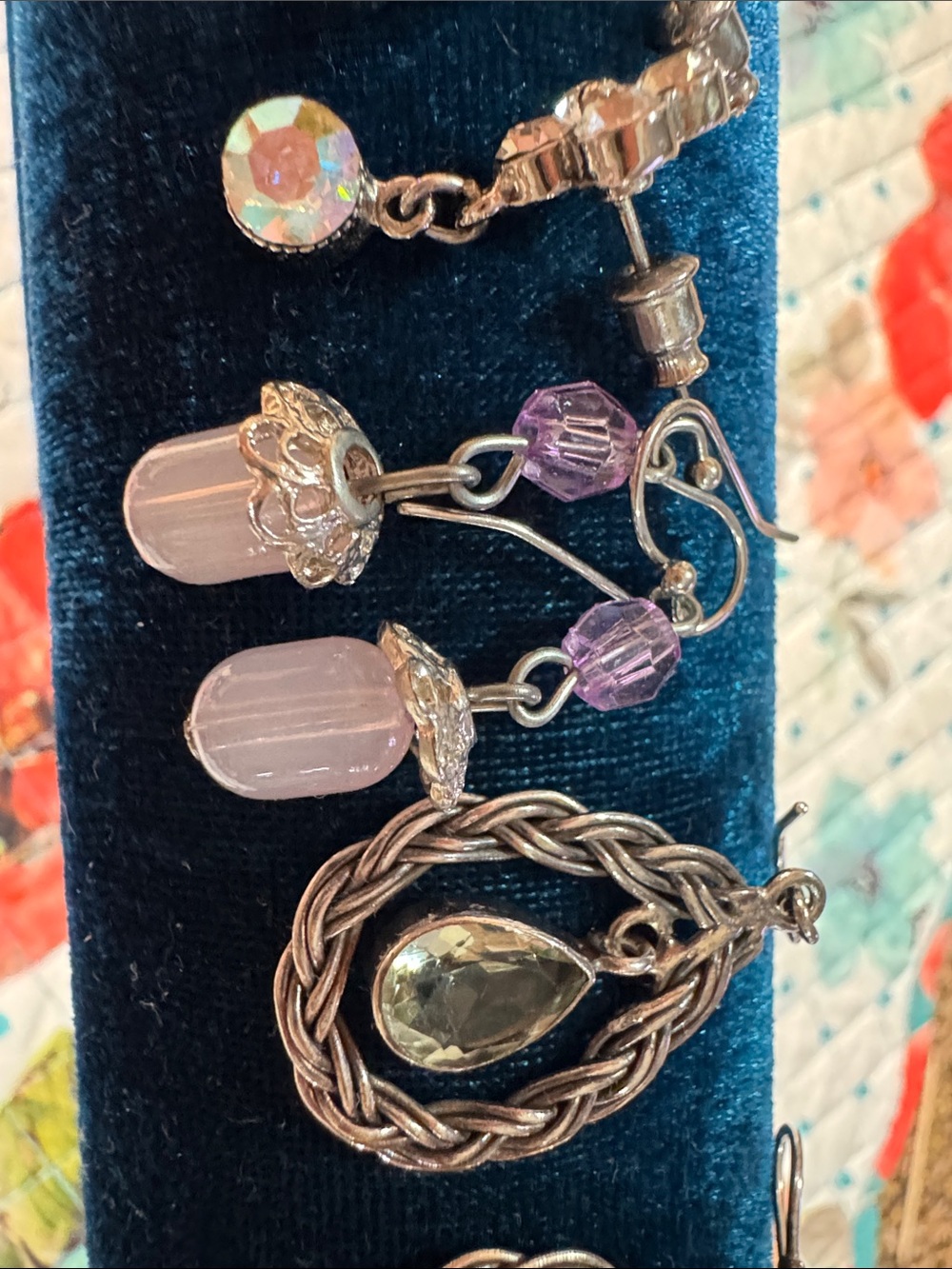 Assorted earrings - Picture 5 of 7